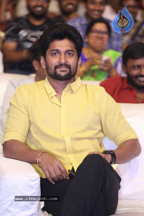 Hit PreRelease Event Set 02 - 84 / 104 photos