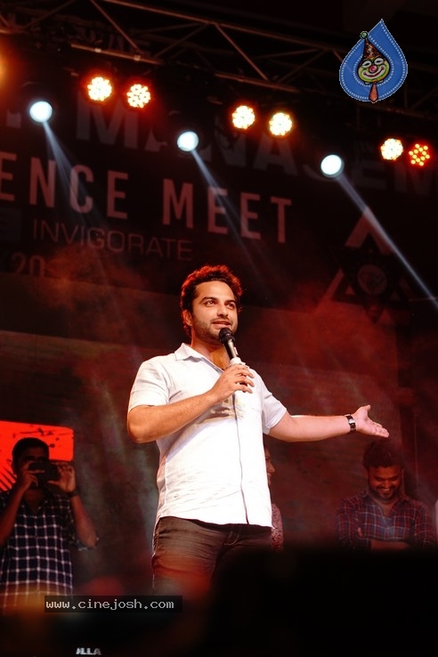 Hit Team At Gitam College - 1 / 21 photos