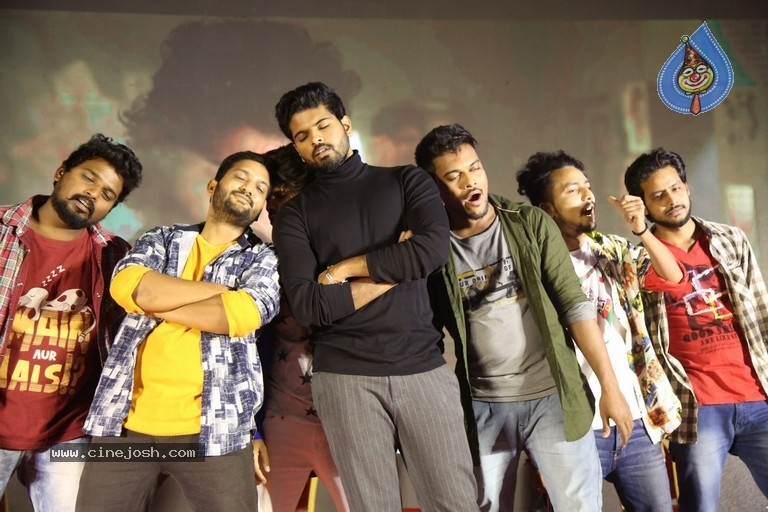 Mathu Vadalara Movie Pre Release Event - 36 / 54 photos