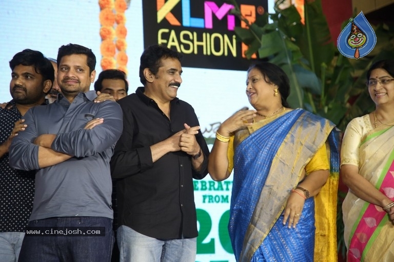 Prati Roju Panduga Movie Pre Release Event - 4 / 82 photos