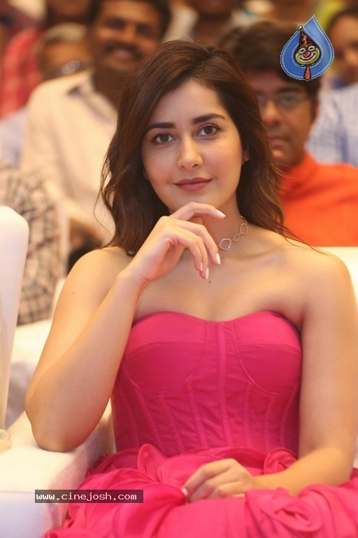 Prati Roju Panduga Movie Pre Release Event - 6 / 82 photos