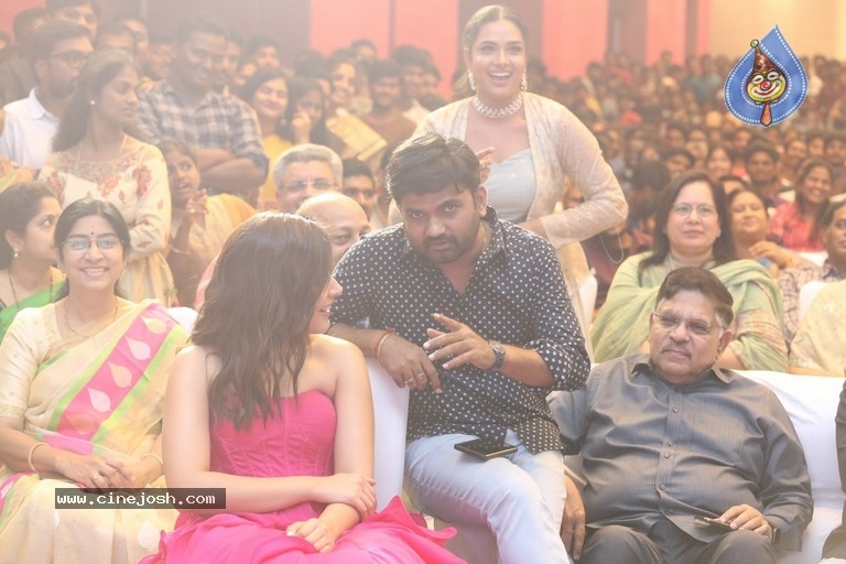 Prati Roju Panduga Movie Pre Release Event - 23 / 82 photos