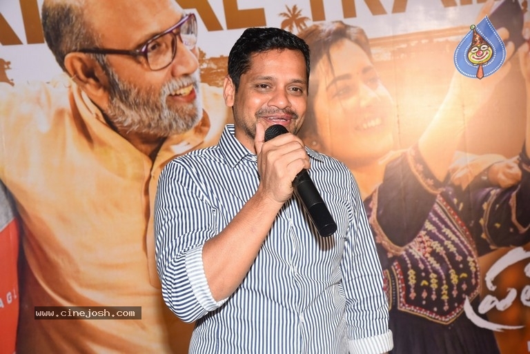 Prati Roju Panduga Movie Trailer Launch - 34 / 40 photos