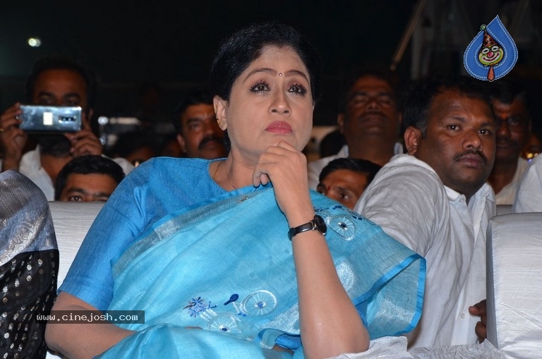 Sarileru Neekevvaru Blockbuster Ka Baap Celebrations 03 - 53 / 63 photos