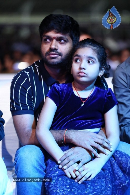 Sarileru Neekevvaru Pre Release Event 02 - 25 / 31 photos