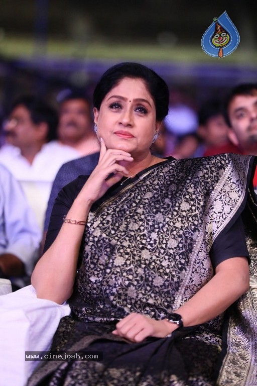 Sarileru NeekEvvaru Pre Release Event 05 - 49 / 75 photos