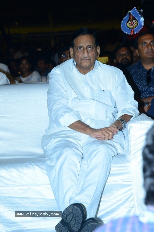 Sarileru Neekevvaru Pre Release Event 06 - 54 / 179 photos