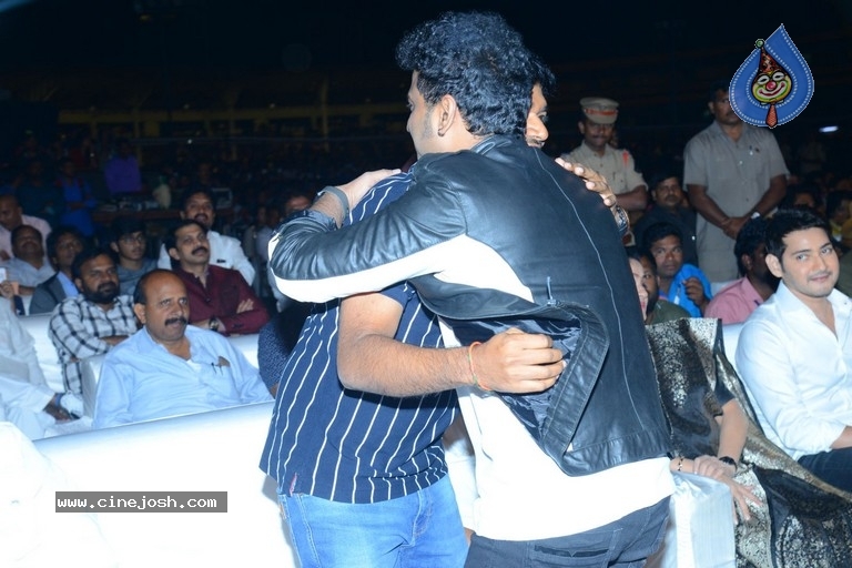 Sarileru Neekevvaru Pre Release Event 06 - 86 / 179 photos