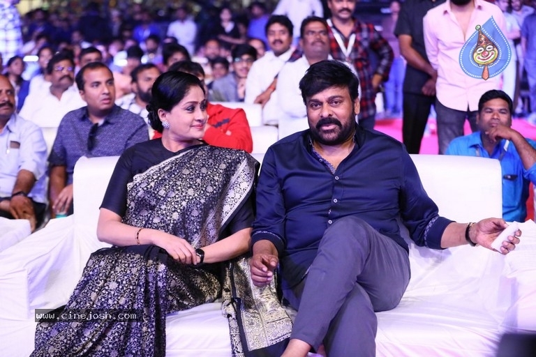 Sarileru Neekevvaru Pre Release Event 06 - 144 / 179 photos