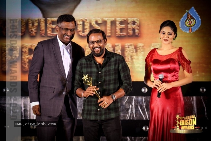 South Indian Cinema Awards - 22 / 44 photos