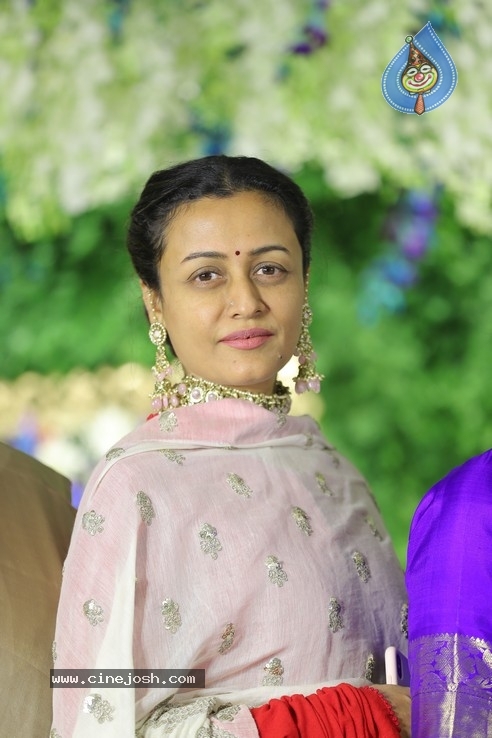 Super Star Krishna And Family - 2 / 47 photos