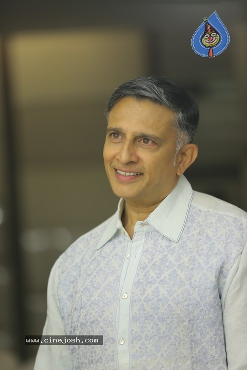 Super Star Krishna And Family - 30 / 47 photos