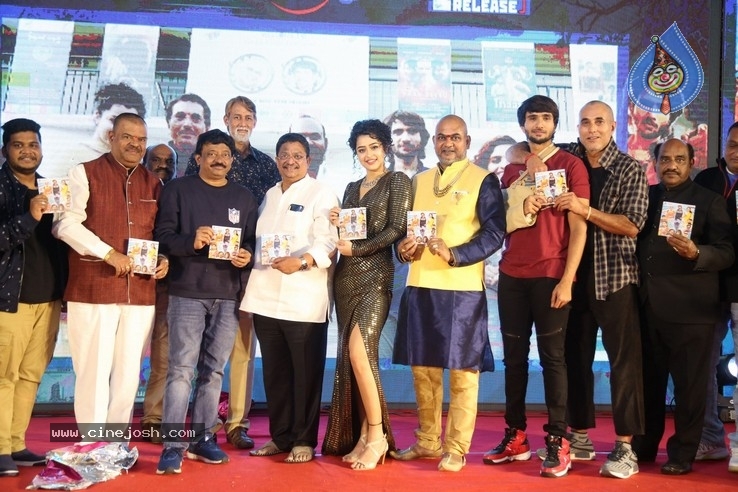 Ullala Ullala PreRelease Event - 18 / 40 photos