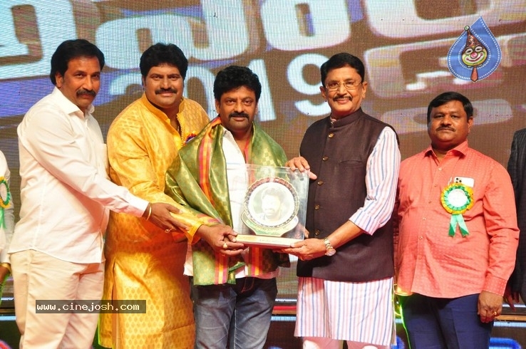 V B Entertainments Bullitera Awards 2019 Photos - 46 / 107 photos