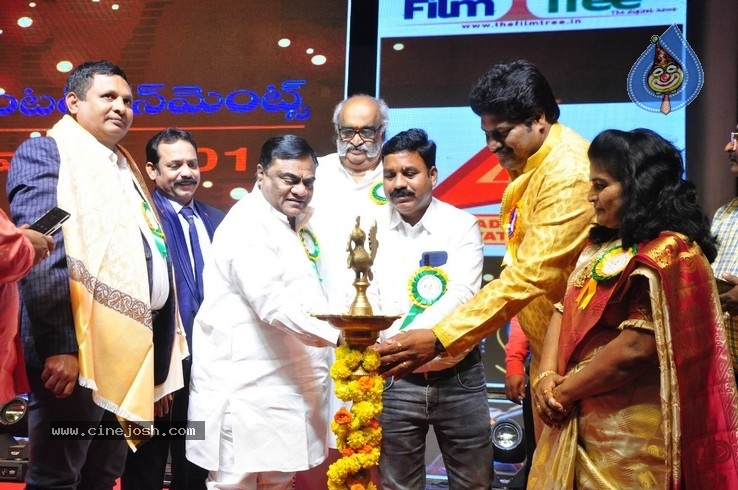 V B Entertainments Bullitera Awards 2019 Photos - 80 / 107 photos