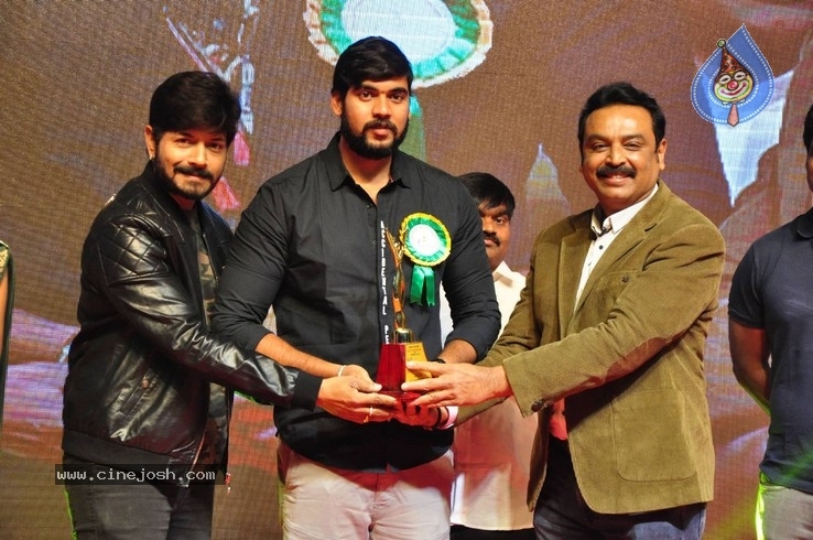 V B Entertainments Bullitera Awards 2019 Photos - 102 / 107 photos