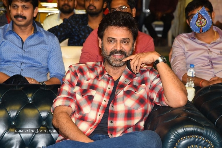 Venky Mama Movie Pre Release Event 01 - 22 / 40 photos