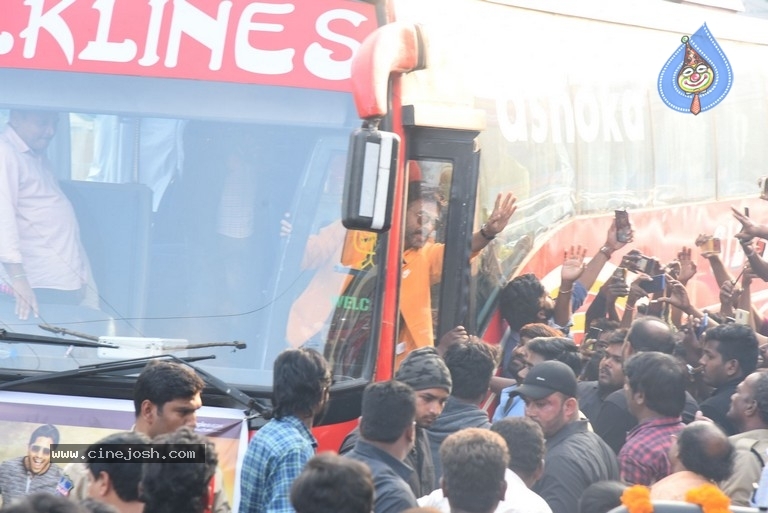 Venky Mama Movie Pre Release Event 01 - 35 / 40 photos