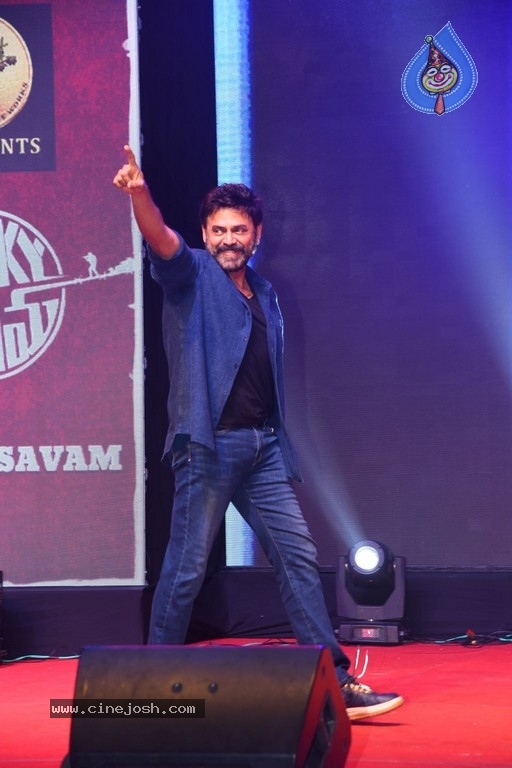 Venky Mama Vijayotsavam at Guntur - 20 / 42 photos