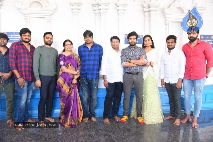 Vidhi Vilasam Movie Opening - 4 / 21 photos