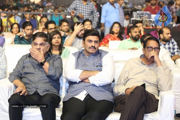 World Famous Lover Pre Release Event - 84 / 84 photos