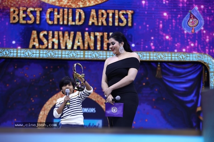 Zee Cine Awards Tamil 2020 Stills - 17 / 66 photos
