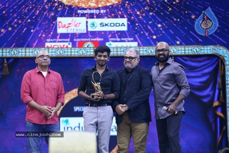 Zee Cine Awards Tamil 2020 Stills - 35 / 66 photos