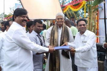 Aakatayi Movie Opening Photos - 1 of 40