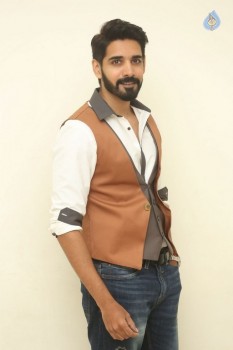 Aatadukundam Raa Audio Launch 1 - 42 of 42