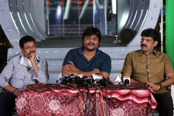 Aatadukundam Raa Press Meet - 17 of 38