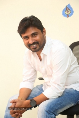 Abhimanyudu Producer Hari Press Meet - 15 of 17