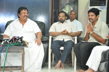 Abhishekam Serial 2500 Episodes Press Meet Photos - 24 of 31