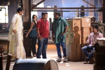 Appudala Ippudila Working Photos - 12 of 14