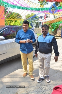 Arjuna Movie Pooja Stills - 14 of 35