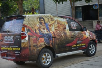 Balakrishna flag off Bharatha Desa Shata Punyakshetra Jaitrayatra - 30 of 39