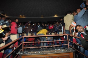 Celebrities at Gautamiputra Satakarni Show - 4 of 83