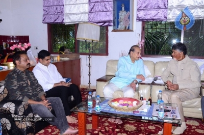 Chandrababu and Balakrishna Meet Superstar Krishna Family - 28 of 60