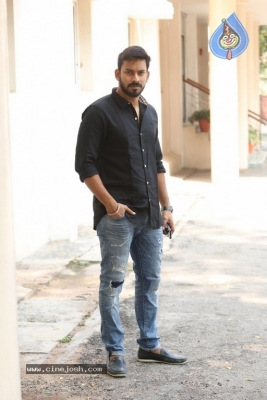 Chikati Gadilo Chithakotudu Movie Trailer Launch - 4 of 19