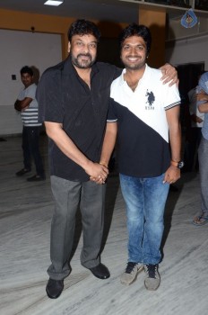 Chiranjeevi Watches Supreme Movie - 20 of 42