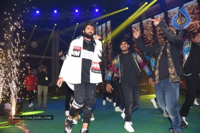 Dear Comrade Music Festival in Hyderabad Set 01 - 7 of 34