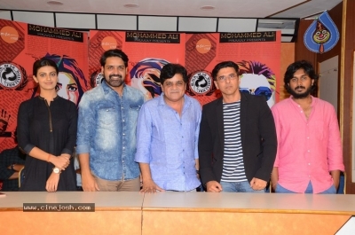 Desam lo Dongalu Paddaru Press Meet - 9 of 13