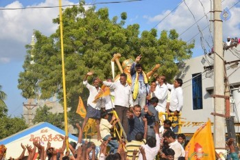 Dictator Audio Launch Rally Hyd to Amaravathi 2 - 23 of 38