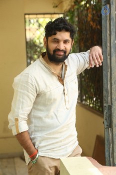 Director Vamsi Krishna Photos - 13 of 20