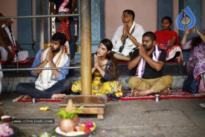 Ee Maya Peremito Movie Team Tour Photos - 54 of 61