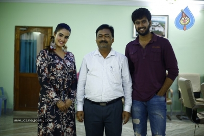 Ee Maya Peremito Movie Team Tour Photos - 57 of 61