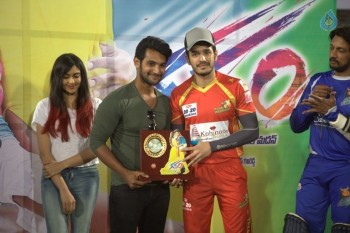 Garam Platinum Disc Function at CCL Match - 26 of 42