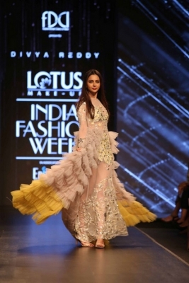 Heroines Walks The Ramp At Lotus Fashion Week 2019 - 9 of 21