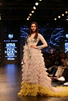 Heroines Walks The Ramp At Lotus Fashion Week 2019 - 14 of 21