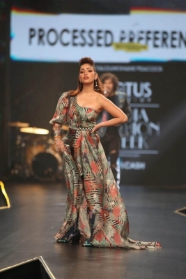 Heroines Walks The Ramp At Lotus Fashion Week 2019 - 16 of 21