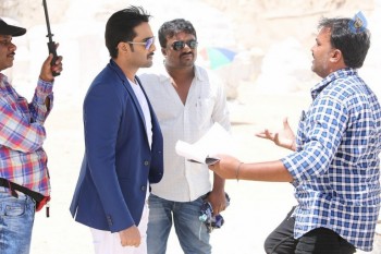 Idi Naa Love Story Working Photos - 26 of 42